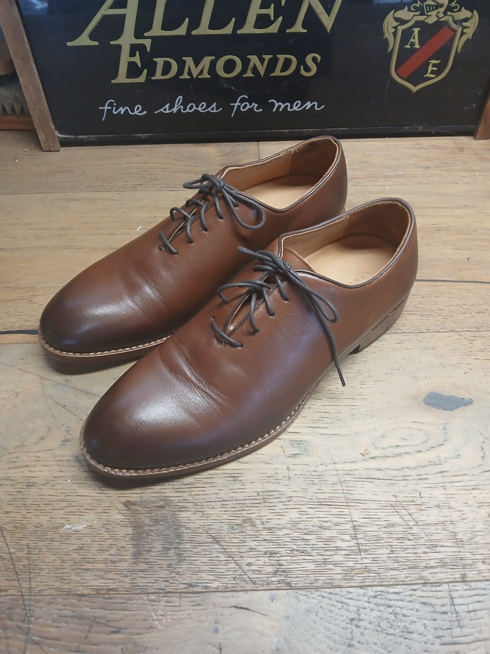 Allen Edmonds Men’s Brown Leather Derby Shoes
